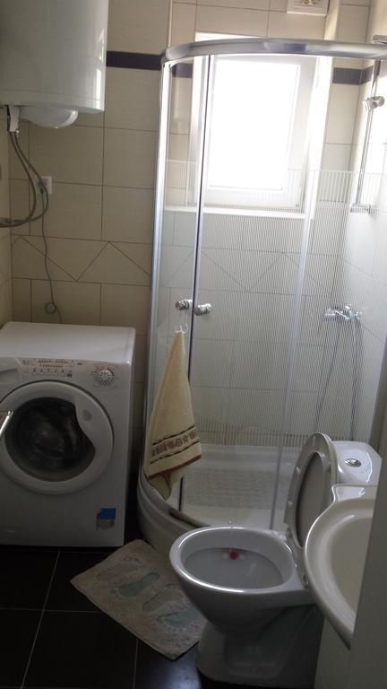 דירות מאלי לוסיניי Apartman Zoja מראה חיצוני תמונה